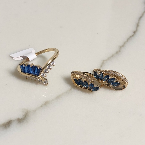 18k Gold Filled Ring - Picture 3 of 6